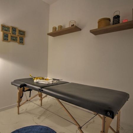 Suite Blue Jacuzzi Le Breuil  Bagian luar foto